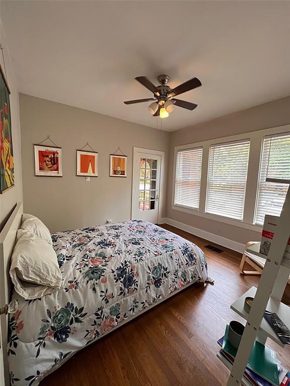 609 Texas Ave, Austin, TX 78705 - photo 11