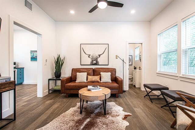 3405 Cedar St, Austin, TX 78705 - living area featuring dark wood-type flooring, a ceiling fan, and recessed lighting
