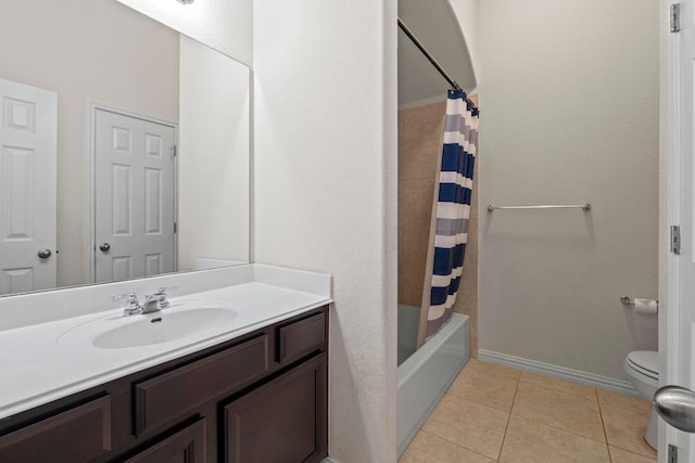 6042 Roma St, Round Rock, TX 78665 - full bath featuring vanity, shower / tub combo with curtain, and tile patterned flooring