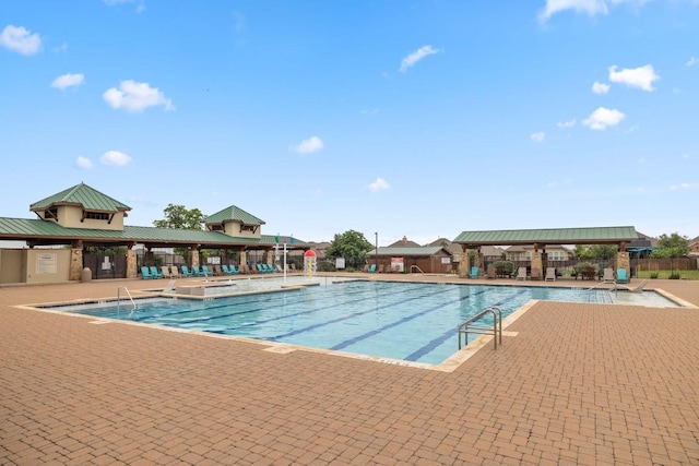 6042 Roma St, Round Rock, TX 78665 - community pool with a patio