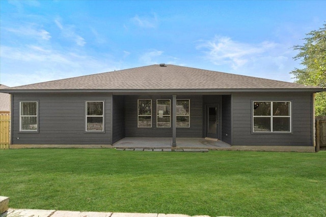 204 S Meadowlark St, Lakeway, TX 78734 - rear view of property featuring a patio area