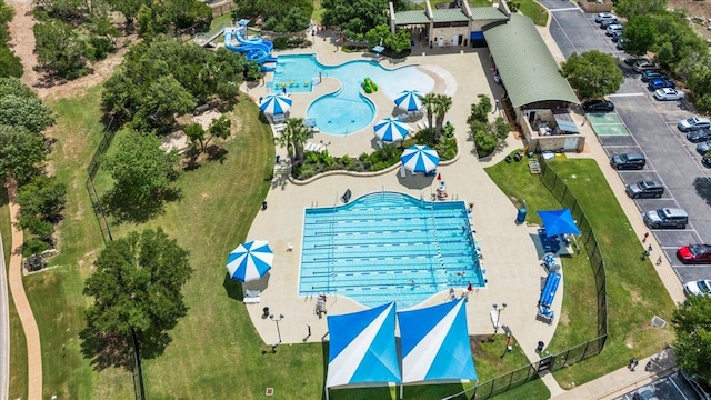 204 S Meadowlark St, Lakeway, TX 78734 - bird's eye view of a pool area