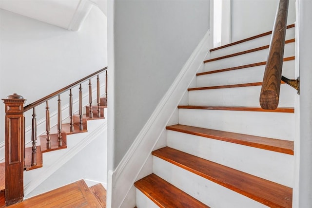 1004 Mitchell St, Gonzales, TX 78629 - view of staircase