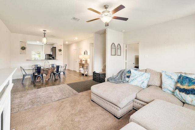 660 Yearwood Ln, Jarrell, TX 76537 - photo 4