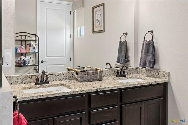 220 Bolivar Way Unit 101, San Marcos, TX 78666 - full bath featuring double vanity