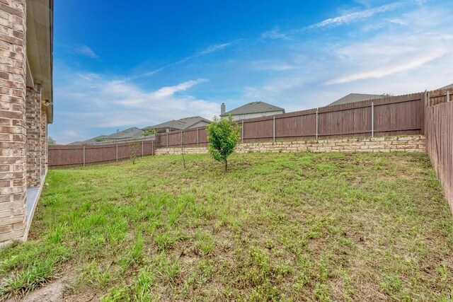 7517 Knockfin Dr, Austin, TX 78744 - view of fenced backyard