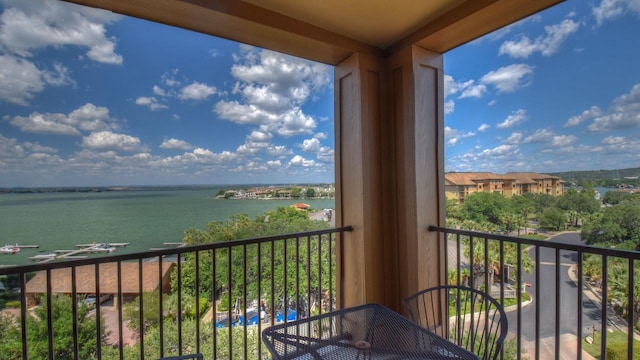 101 W Bank Unit 51, Horseshoe Bay, TX 78657 - photo 2