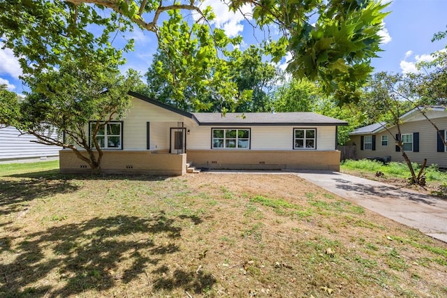 605 W Washington Ave, Copperas Cove, TX 76522 - ranch-style house with brick siding and crawl space