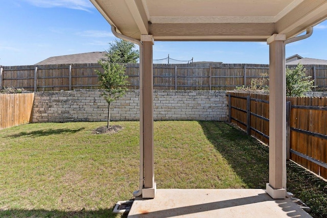 7707 Jackson Graham Dr, Austin, TX 78724 - fenced backyard with a patio area