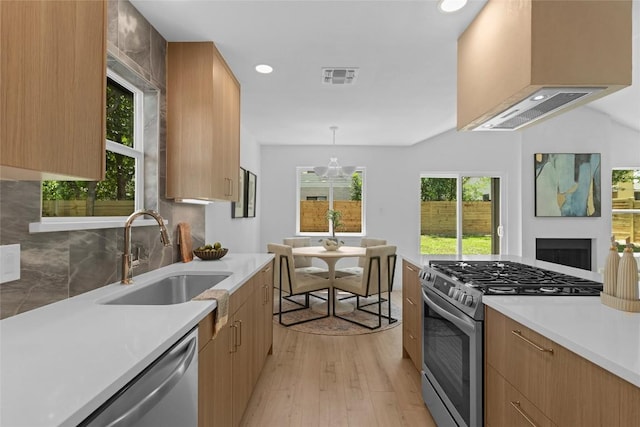 11403 Guernsey Dr, Austin, TX 78758 - photo 2