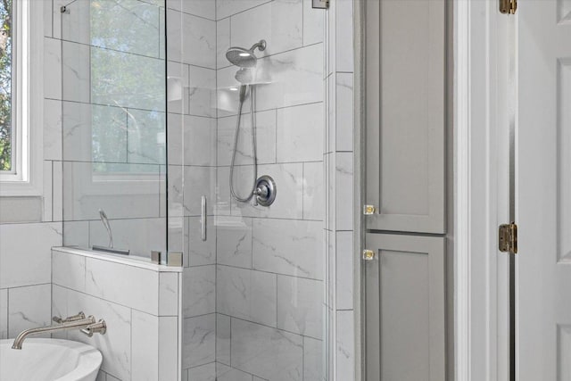 103 El Norte Ct, Lakeway, TX 78734 - full bath featuring a stall shower and a sink
