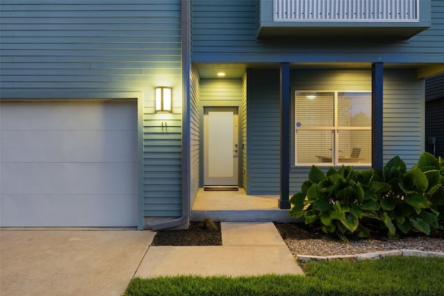 301 W Stassney Ln Unit 11, Austin, TX 78745 - entrance to property with a porch, a balcony, and an attached garage
