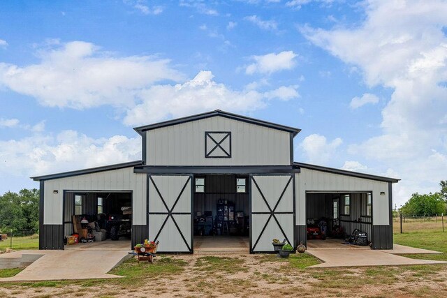8054 Stone Mountain Trl, San Marcos, TX 78666 - view of outbuilding