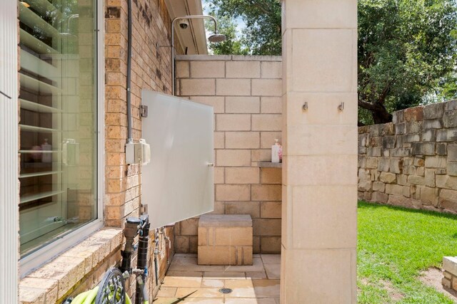 207 Dry Creek Rd, Austin, TX 78737 - view of patio