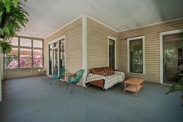 124 N Hamilton St, Gonzales, TX 78629 - view of sunroom