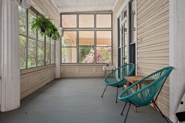 124 N Hamilton St, Gonzales, TX 78629 - view of sunroom