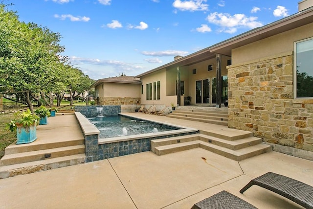179 Sandy Creek Cv, Driftwood, TX 78619 - swimming pool featuring a patio area