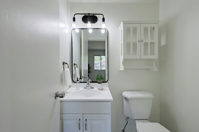 9224 Partridge Cir, Austin, TX 78758 - bathroom with toilet and vanity