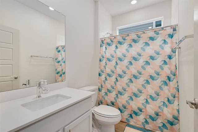 13804 Bavarian Forest Dr, Pflugerville, TX 78660 - full bathroom with vanity, curtained shower, and recessed lighting