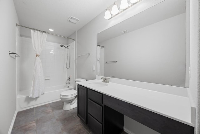 1236 Yellow Iris Rd, Leander, TX 78641 - bathroom featuring shower / tub combo with curtain and vanity