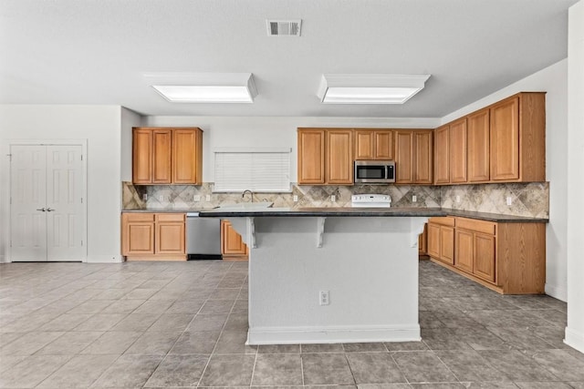 804 Yosemite Trl, Taylor, TX 76574 - photo 10
