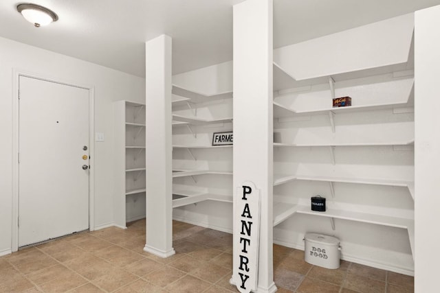 425 Starview St, Temple, TX 76502 - view of pantry