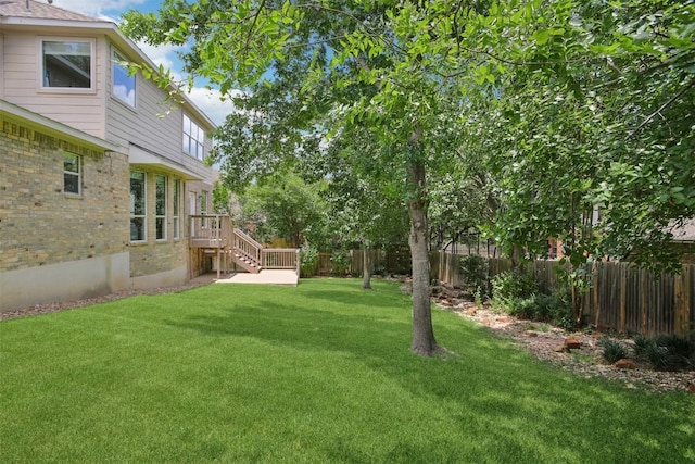 6520 Walebridge Ln, Austin, TX 78739 - fenced backyard with stairs