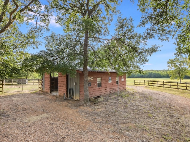 762 Karisch Rd, Giddings, TX 78942 - view of outdoor structure featuring an exterior structure