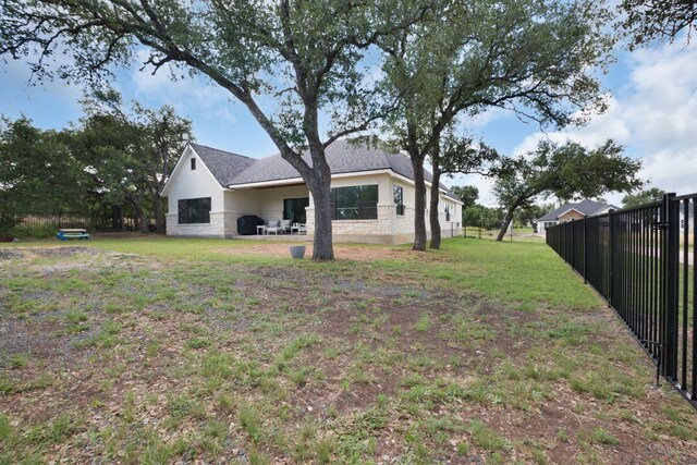 809 John Price, Blanco, TX 78606 - view of yard