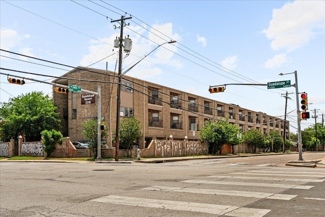 3316 Guadalupe St Unit 310, Austin, TX 78705 - photo 34