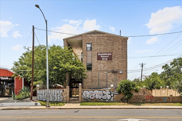 3316 Guadalupe St Unit 310, Austin, TX 78705 - photo 35