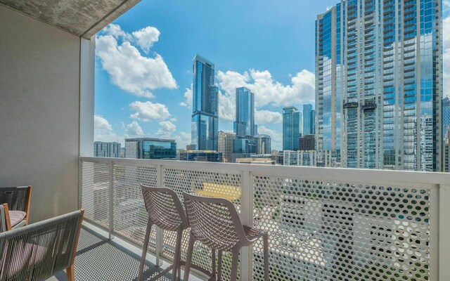 301 W Ave Unit 1705, Austin, TX 78701 - photo 11
