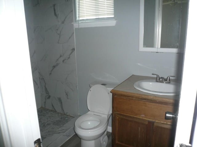 502 Ross St, Smithville, TX 78957 - bathroom with vanity and a stall shower