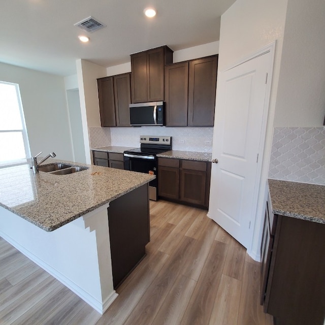 260 Feathers St, Jarrell, TX 76537 - photo 7