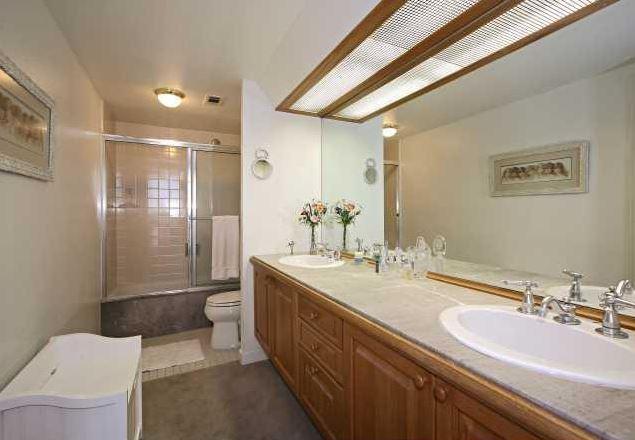 1122 Colorado St Unit 2001, Austin, TX 78701 - photo 11