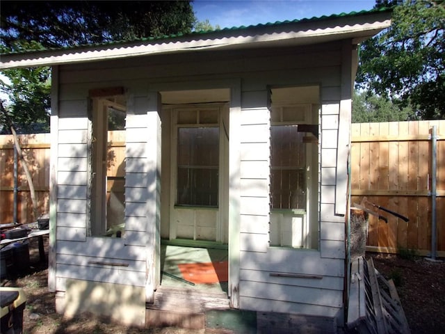 905 W Live Oak St, Austin, TX 78704 - view of outbuilding