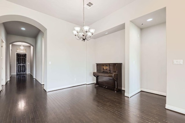 301 Pendent Dr, Liberty Hill, TX 78642 - photo 5