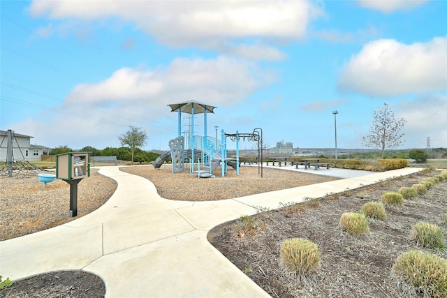 7713 Saddle Up Dr, Austin, TX 78724 - view of communal playground