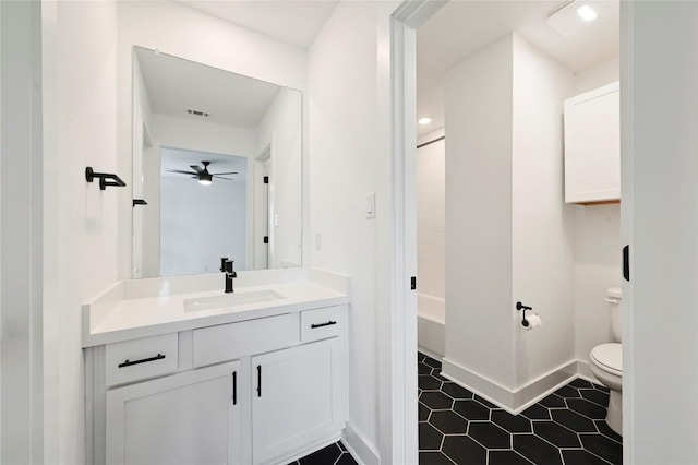 149 Beryl Way, Dripping Springs, TX 78620 - full bathroom featuring vanity, a ceiling fan, washtub / shower combination, and tile patterned flooring