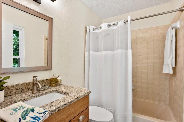 1412 Elm Brook Dr, Austin, TX 78758 - photo 36