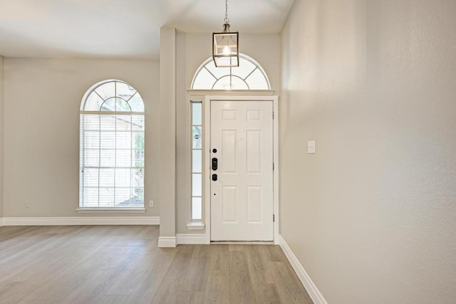 4408 Tello Path, Austin, TX 78749 - entryway featuring wood finished floors and baseboards