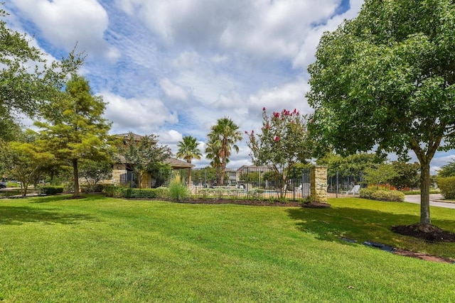 8605 Rock Pigeon Dr, Austin, TX 78729 - photo 32