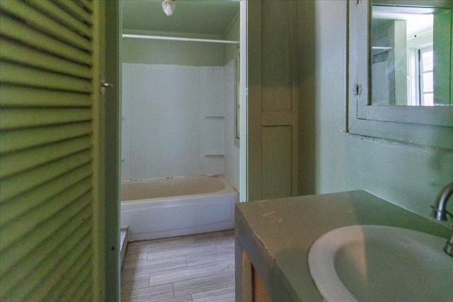 1800 N Rainbow Ranch Rd, Wimberley, TX 78676 - full bath featuring shower / washtub combination and vanity