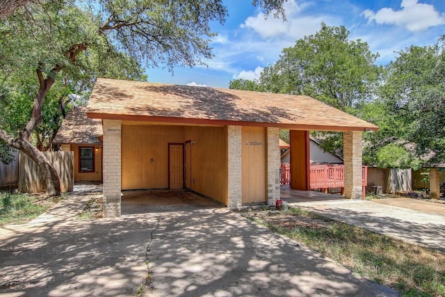 1000 Milford Way, Austin, TX 78745 - photo 1