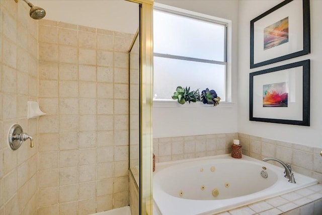 2211 Wilson St, Austin, TX 78704 - bathroom with a shower stall and a whirlpool tub