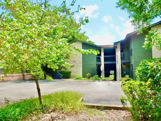 601 Hearn St Unit 207, Austin, TX 78703 - photo 1
