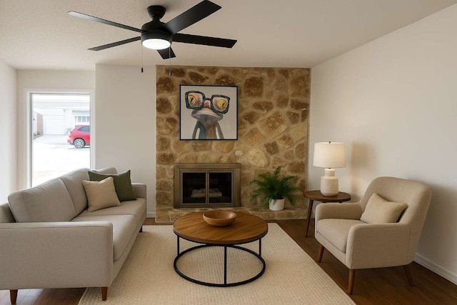 1104 Speer Ln, Austin, TX 78745 - photo 4