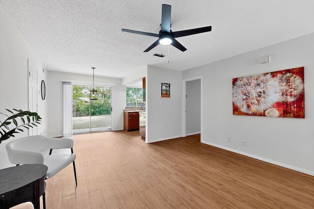 1104 Speer Ln, Austin, TX 78745 - photo 7