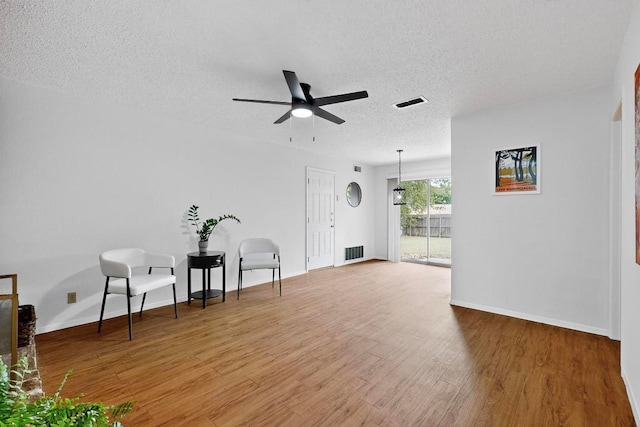 1104 Speer Ln, Austin, TX 78745 - photo 8