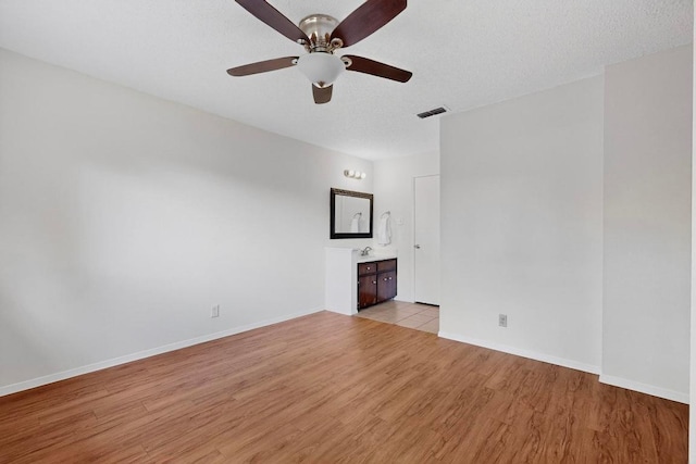 1104 Speer Ln, Austin, TX 78745 - photo 15
